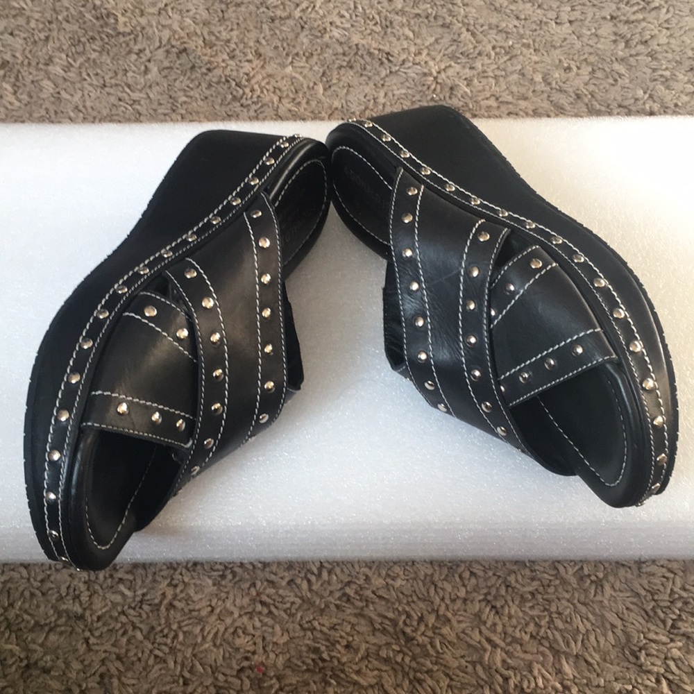 Women Donald J Pliner Leather Shoes